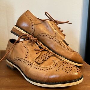 Tan Leather Flats with Brogue Detailing